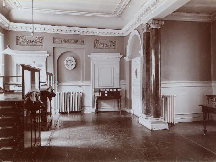 Bild från Joniska Matsalen år 1907